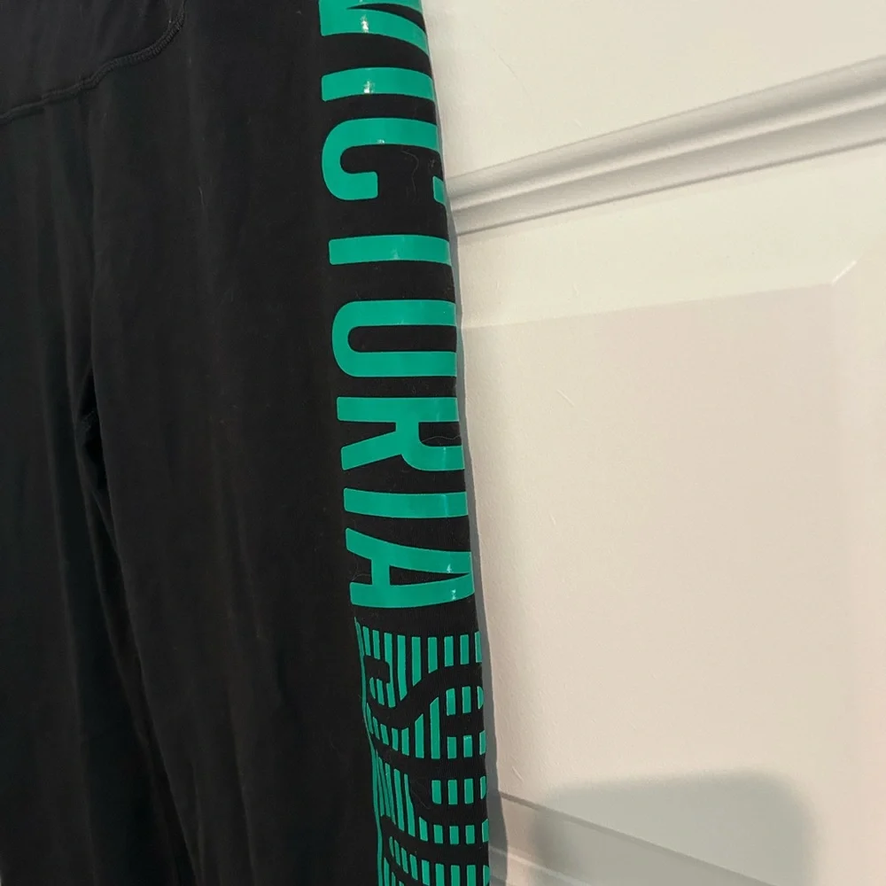 Victoria’s Secret VSX Sport Leggings  Black Green Size S
